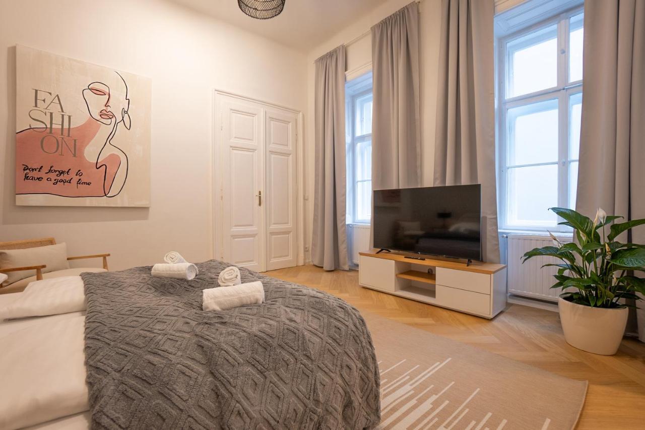 Spacious 110М2 Flat In The City Center Vídeň Exteriér fotografie