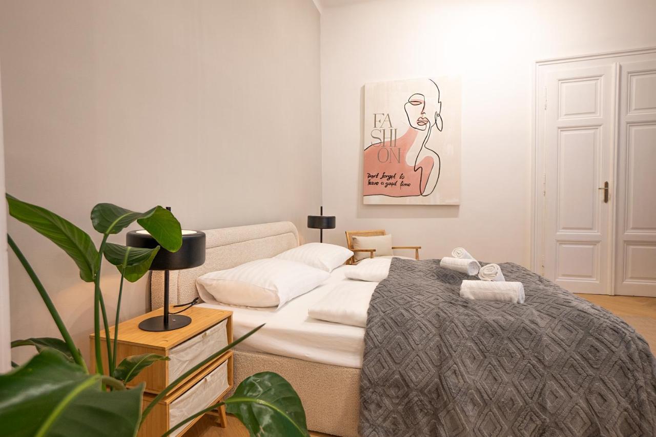 Spacious 110М2 Flat In The City Center Vídeň Exteriér fotografie